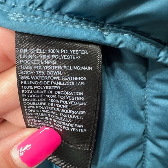 The North Face Womens 550 Fill Alpz Blue Camo Goose Down Vest Size Medium - Picture 7 of 14